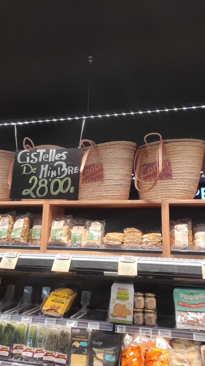 Em sembla que això no és "mimbre" ni vímet