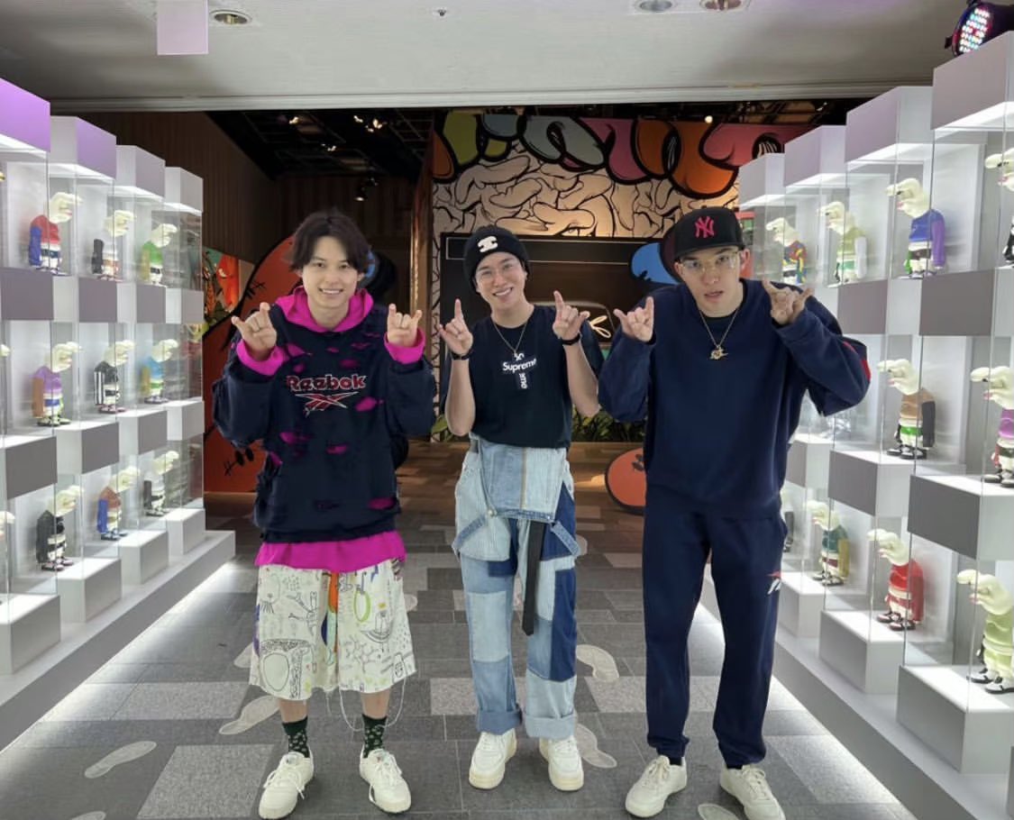 meemi010's tweet photo. Today 🖤ほくじぇ❤️ in Instagram

Date🎉

#ほくじぇ
#松村北斗　#ジェシー https://t.co/hnrw9BADaw