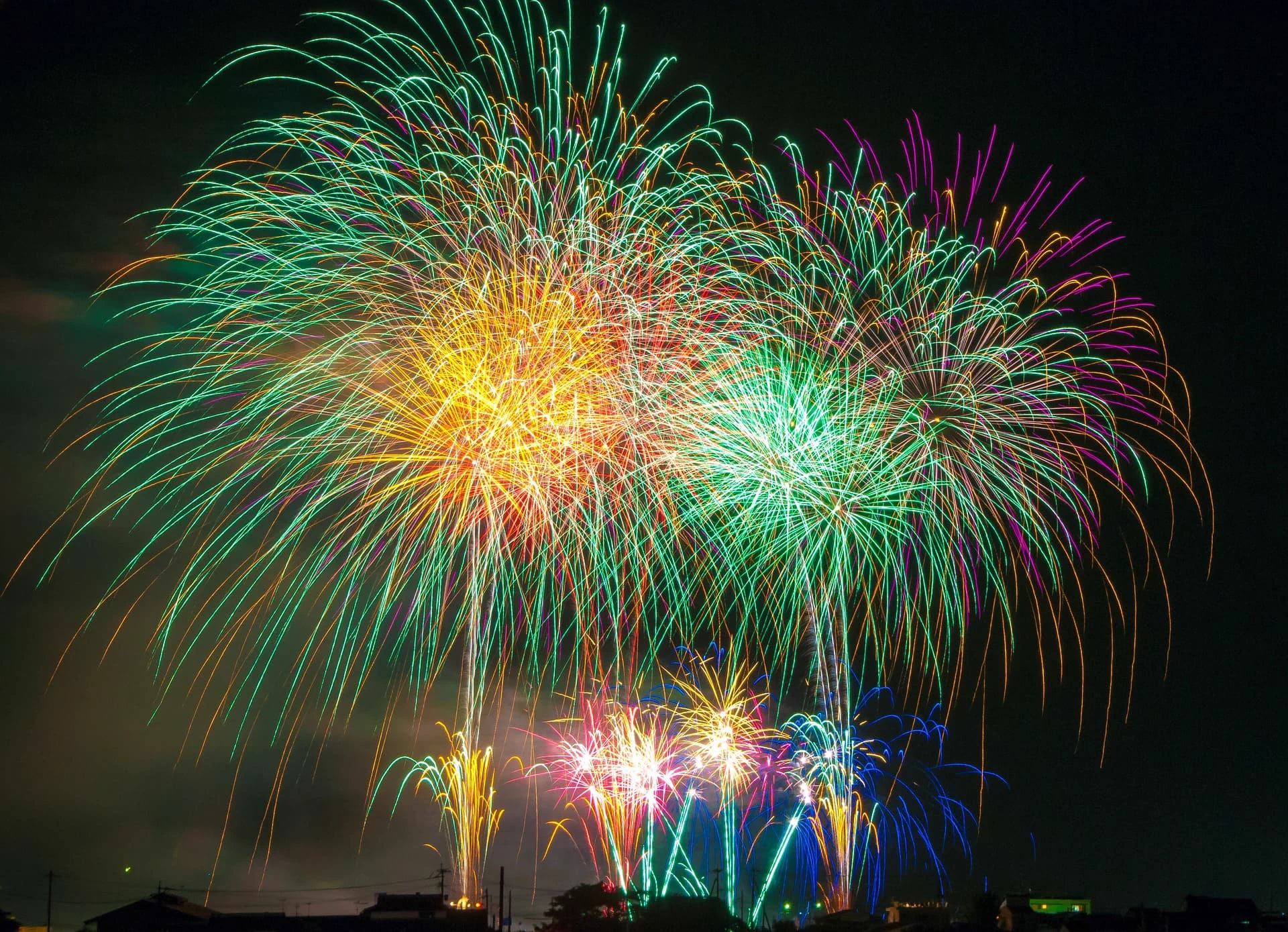 今年は絶対行きたい全国花火大会！2023年8月に開催予定の一覧表！