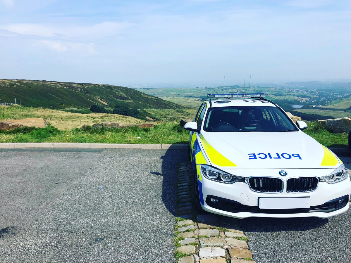 BlueLJournal's tweet image. Taking a moment on the moors to find  some quiet time between calls. It isn’t always like this..but when it is make sure you grab it &amp;amp; enjoy it. #ThinBlueLine #thinbluelinefamily #bluelightjournal #ukcophumor #police