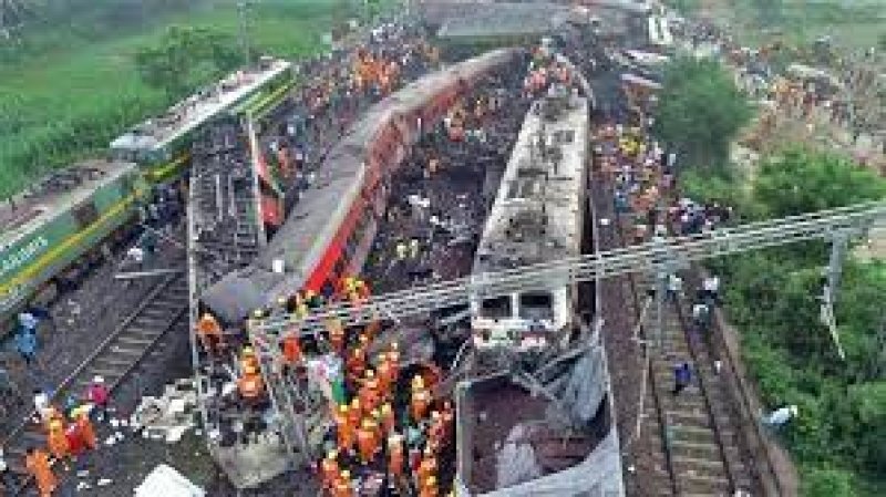 More than 260 dead after Odisha train accident