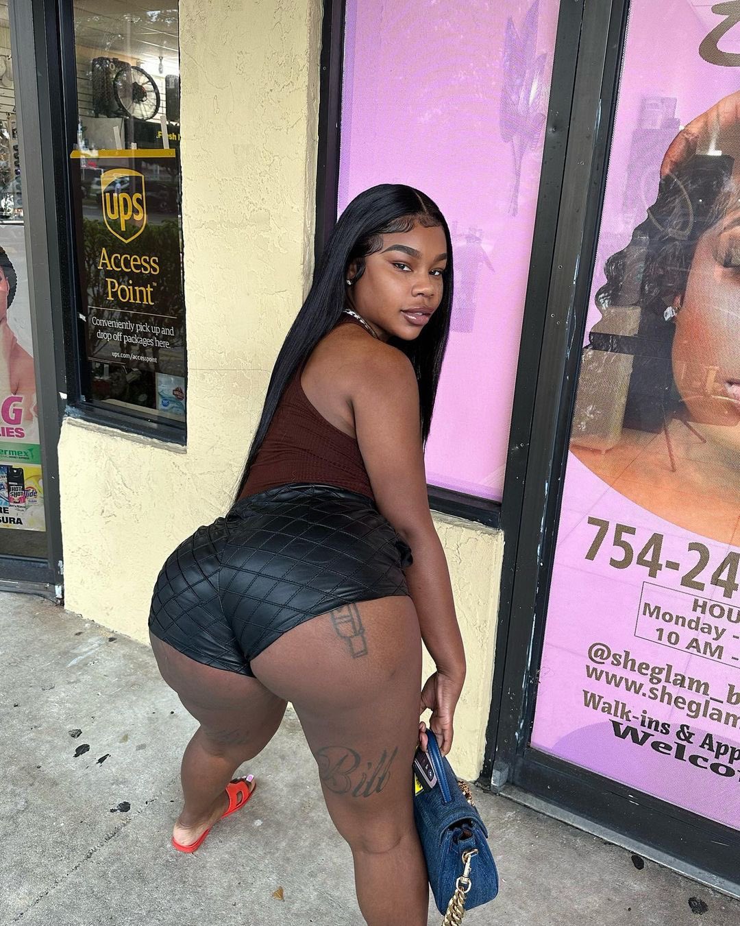 Suki WITH THE GOOD COOCHIE on Twitter: "No make up just brows and Vaseline on my lips https://t