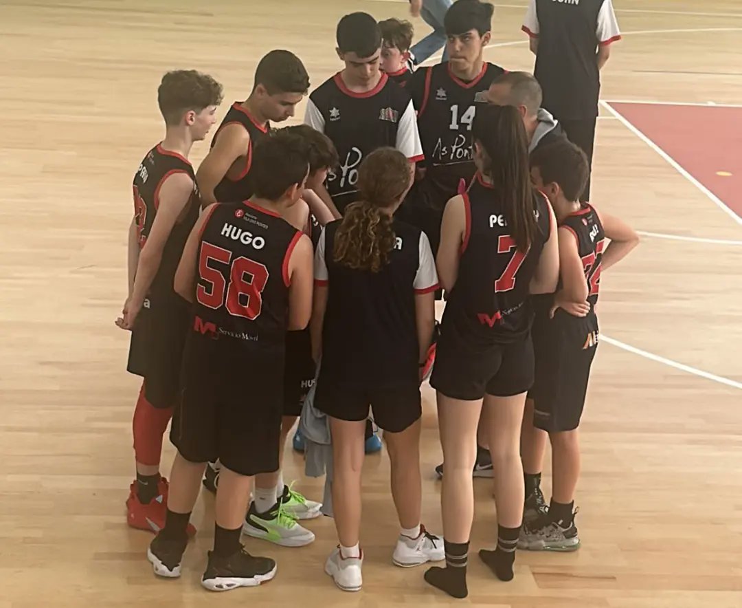 cbaspontes's tweet photo. ❗ INFANTIL MIXTO ❗
Servicio Móvil CB As Pontes 64 - 14 Baloncesto Narón.
Con esta victoria o equipo infantil clasificase a final da copa premium, que se disputará as 18:00 no pavillon municipal.
#ImosCB #cbaspontes #aspontes #infantilmixto #copapremium https://t.co/CfjoRTaaAp