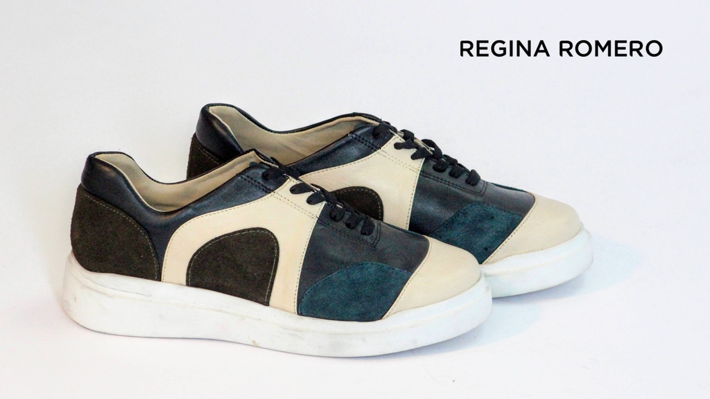 María llega en nuevos colores otoñales. 

reginaromero.com

#QuieroMisRegina  #ReginaRomero #HechosaMano