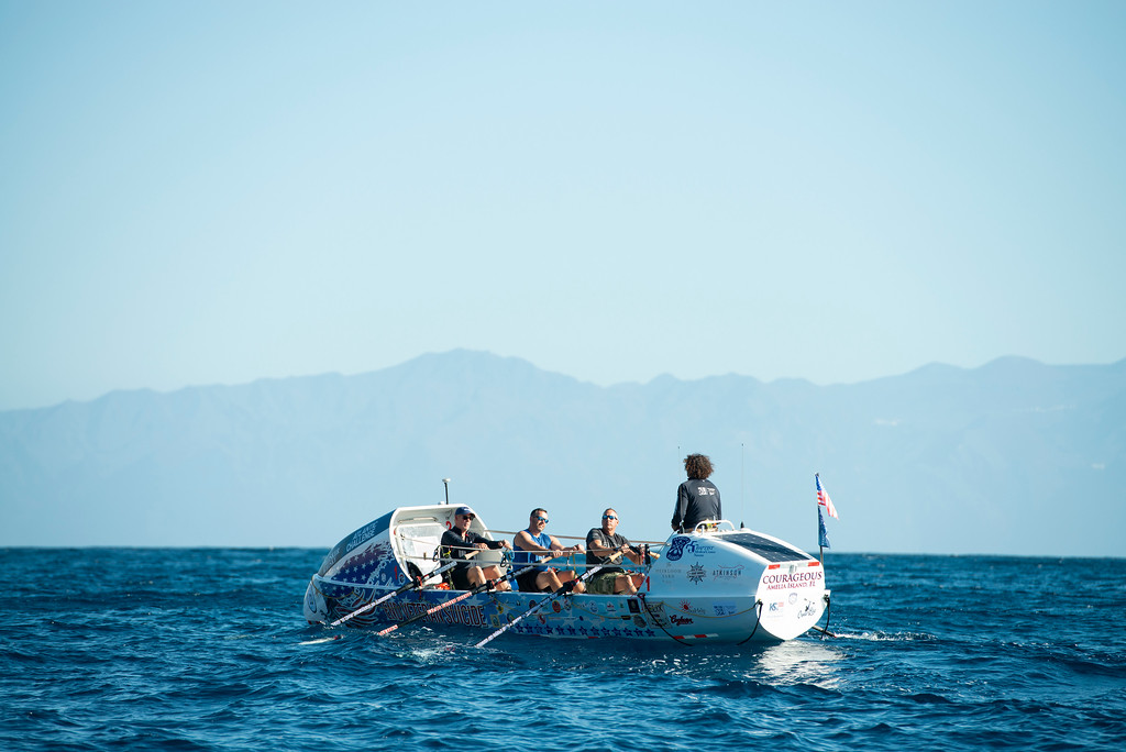 k9sforwarriors's tweet photo. Today is #NationalLearntoRowDay & Team OHANA is celebrating in a big way. In just a few short days they’ll be kicking off their 2,800-mile row across the Pacific Ocean, fundraising along the way to help us end veteran suicide. https://t.co/t4iFV2kdt4