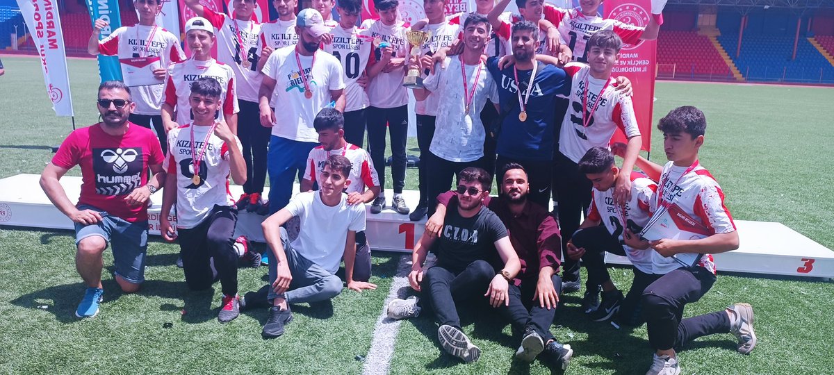 Mardin İl Millî Eğitim Müdürlüğü (@mardinilmem) on Twitter photo Okullar arası Beyzbol Türkiye Şampiyonasında Kızıltepe Spor Lisesi, Ankara Özel Çamlıca Anadolu Lisesini 5-4 yenerek Türkiye Şampiyonu 🏆oldu.Öğretmenlerimizi, okulumuzu ve öğrencilerimizi tebrik eder,başarılarının devamını dileriz.👏
<a href="/tcmeb/">Millî Eğitim Bakanlığı</a>
<a href="/prof_mahmutozer/">Mahmut Özer</a>
<a href="/mahmutdemirttas/">Mahmut Demirtaş</a> Okullar arası Beyzbol Türkiye Şampiyonasında Kızıltepe Spor Lisesi, Ankara Özel Çamlıca Anadolu Lisesini 5-4 yenerek Türkiye Şampiyonu 🏆oldu.Öğretmenlerimizi, okulumuzu ve öğrencilerimizi tebrik eder,başarılarının devamını dileriz.👏
<a href="/tcmeb/">Millî Eğitim Bakanlığı</a>
<a href="/prof_mahmutozer/">Mahmut Özer</a>
<a href="/mahmutdemirttas/">Mahmut Demirtaş</a>
