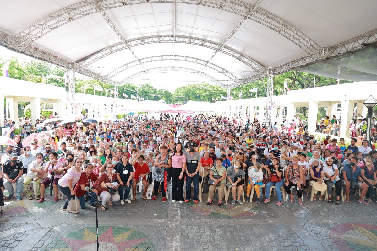 Quezon City Government on Twitter "Tumulong sa distribusyon ng cash