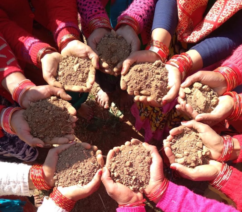 Water rejuvenate through organic farming that enriches the soil - 0.5% of organic matter in the soil conserves 80,000 litres per hectare. We do not just need more “crop per drop” we need more “drop per crop”. @drvandanashiva