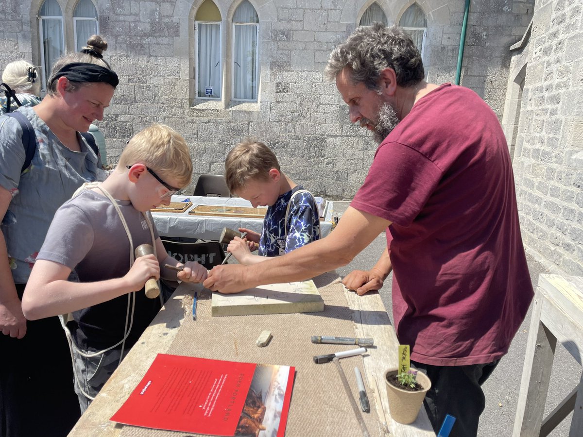Come make your mark in stone until 16:30 in St. George’s Centre today!
