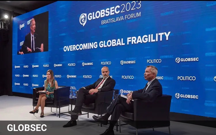 It’s been an intense week of interviews with @albinkurti @ZuzanaCaputova @StefanishynaO @JanLipavsky and more, plus moderating a panel on NATO with @SklenarMartin and Tom Goffus. 

Thanks to everyone who followed team @POLITICOEurope’s coverage from #GLOBSEC2023.