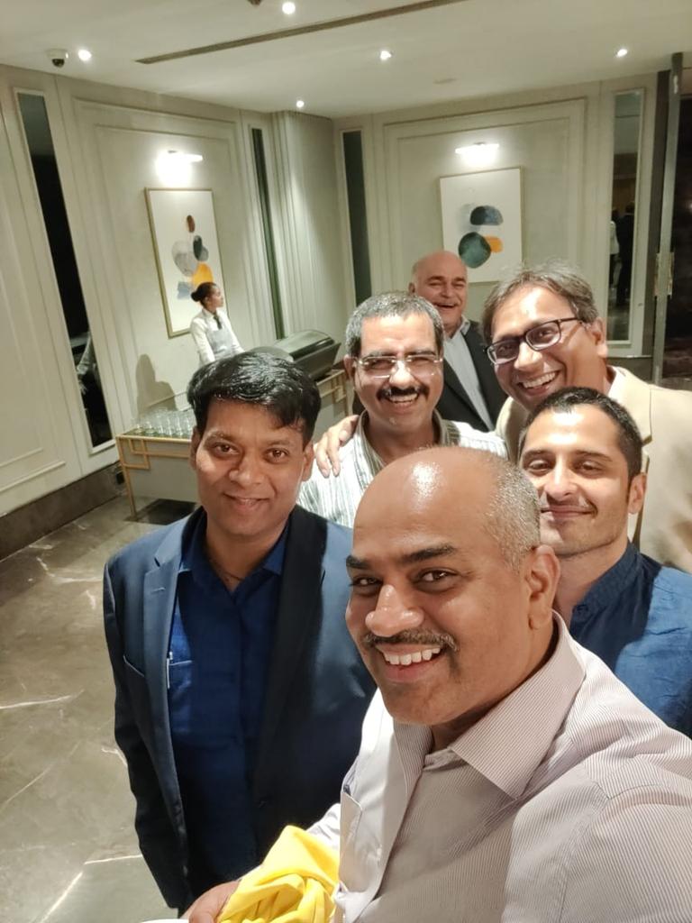 maheshanand's tweet photo. A thought provoking #indecomms event today by @CommsNews. Brilliant to meet founders of Independent Indian PR firms and especially meeting fellow @SIMC_Pune alum - @amithpr @IdeoAndy @mokshjuneja @mayormilan. Thanks @amithpr for the invite and getting us all together. https://t.co/0w6w3cRyVW