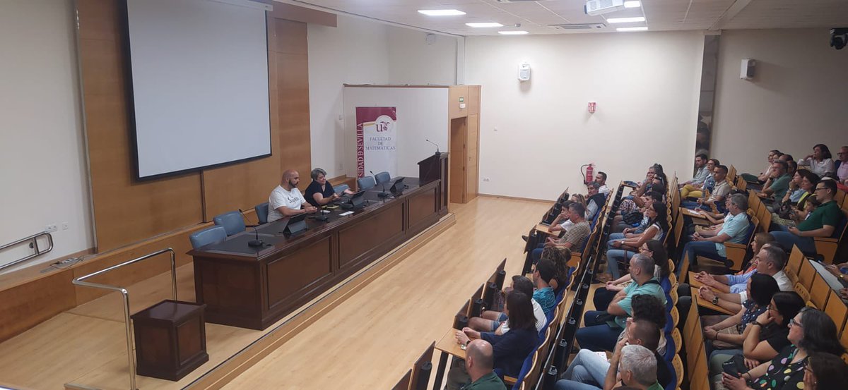 ThalesSevilla's tweet image. Pruebas de #Estalmat Andalucia Occidental, 800 alumnado de Andalucia de 2010 y 2011 se presenta para solo 25 plazas. Suerte