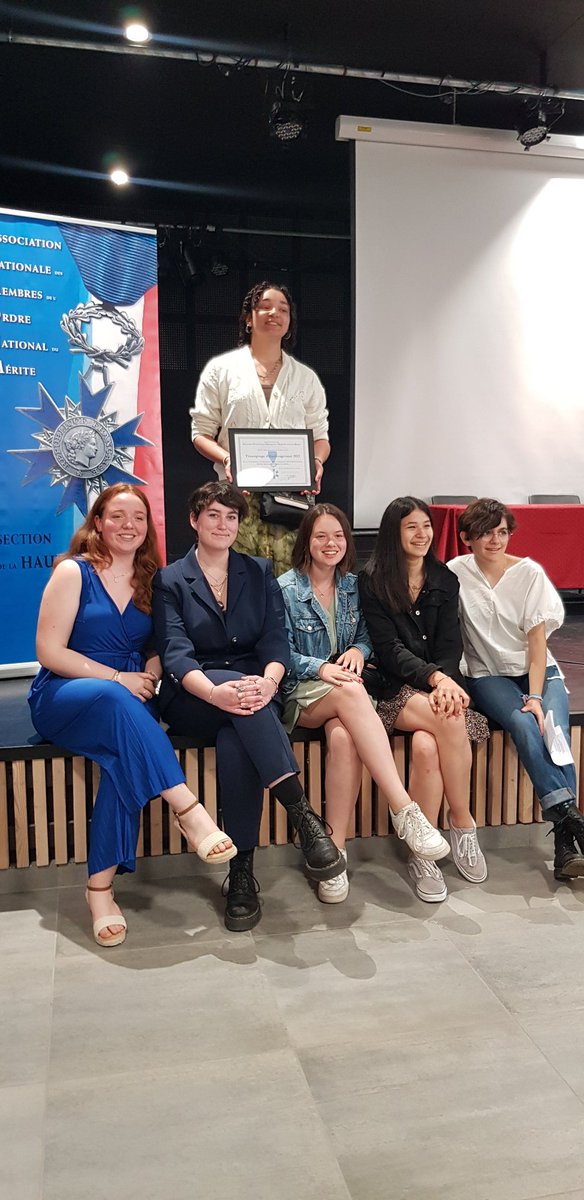 👩🎓Lycée Léonard de Vinci - Monistrol sur Loire tweet media