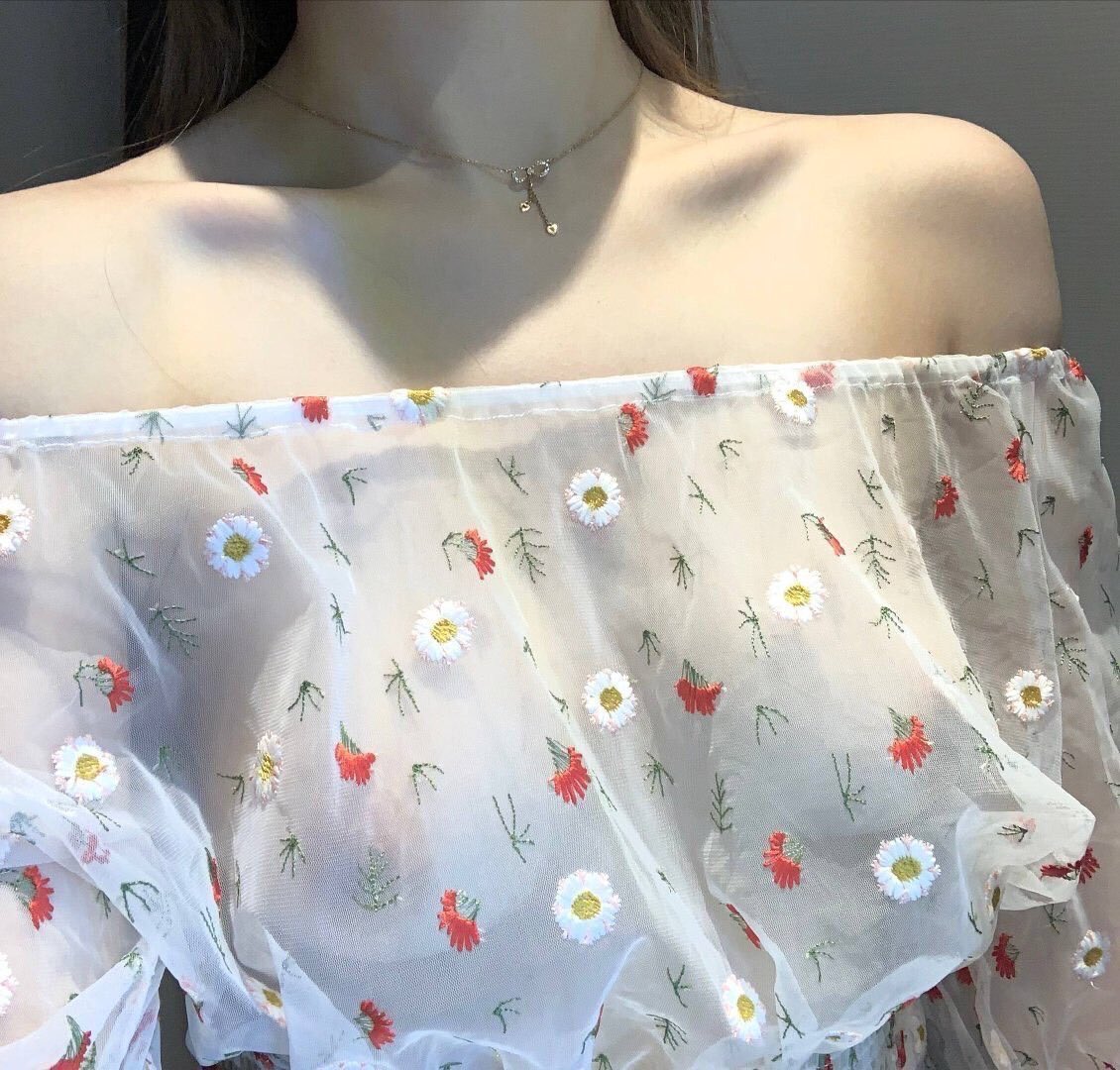 내일 관전클럽 가보려고 하는데 어디가 분위기 좋은가요?? 혹시 강압적인 분위기 같은게 있을수도 있나요?? #관전클럽 #부커만남 #커플만남