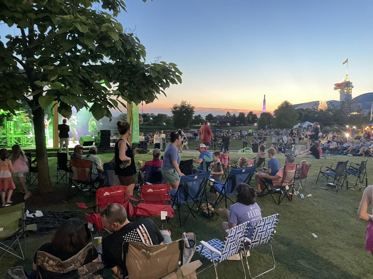 Scott Williams tweet media