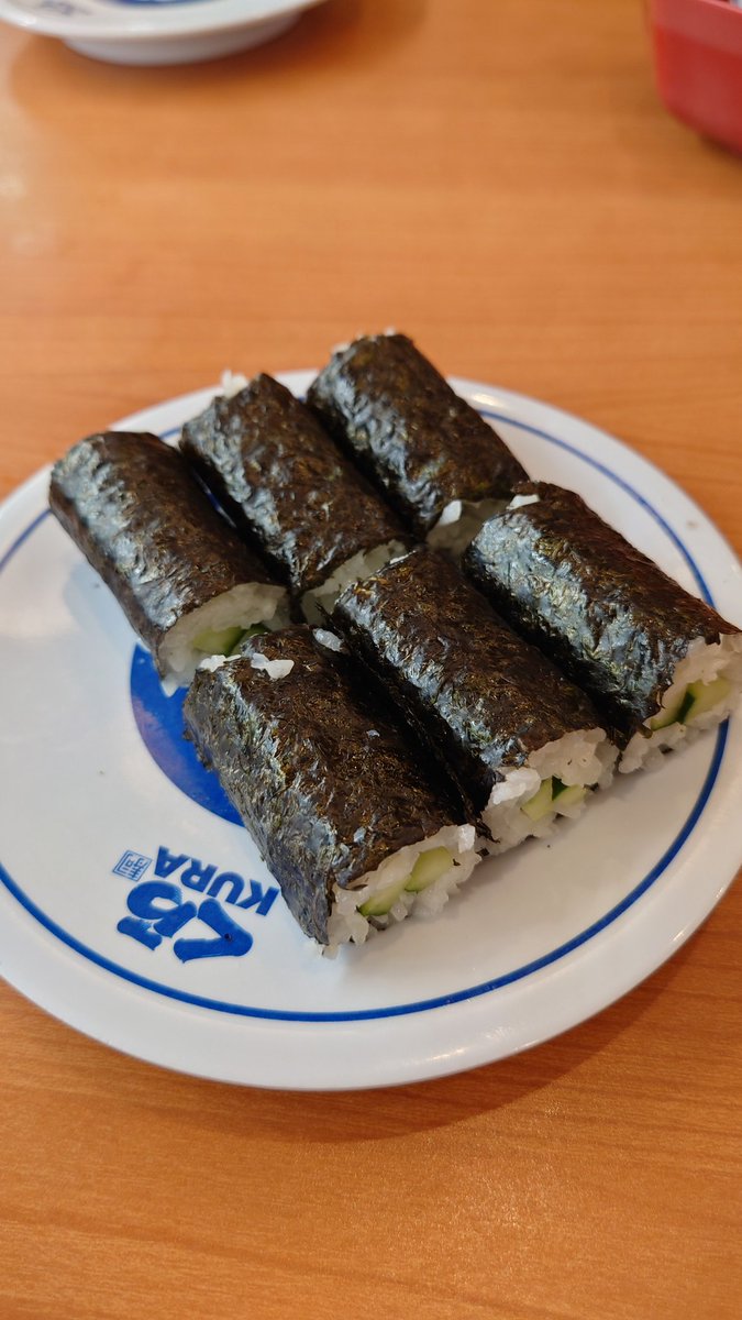 AE86     /      R32
R35        /     ポルシェ