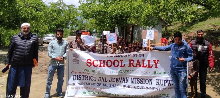 JKDAG's tweet photo. Water conservation rallies organized by JK DAG in Kupwara District on 27th May 2023 had active participation from teachers, workers, sarpanch, ward members, and students. Rallies promoted awareness on water conservation for sustainable development. https://t.co/pQVGEhGDIj