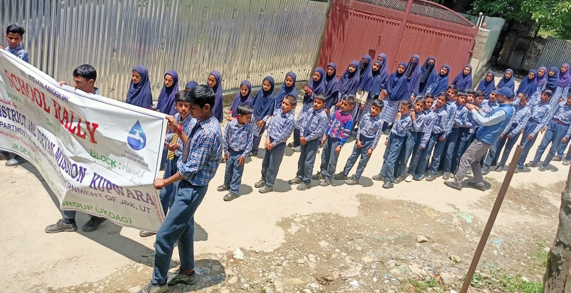 JKDAG's tweet photo. Water conservation rallies organized by JK DAG in Kupwara District on 27th May 2023 had active participation from teachers, workers, sarpanch, ward members, and students. Rallies promoted awareness on water conservation for sustainable development. https://t.co/pQVGEhGDIj