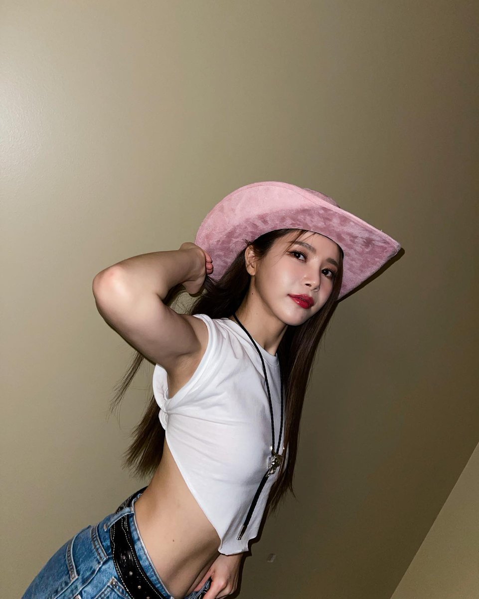 deukamoos's tweet photo. Yahoo 🤠 https://t.co/Ew95tHsbnz