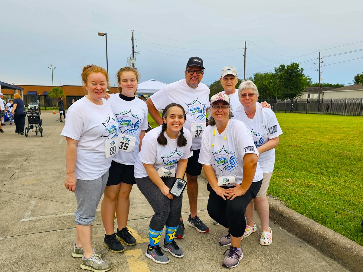 WHAMMinistries's tweet photo. Happy #NationalTrailsDay! Did you know our #SpringDash runners ran on the Westchase District Trails? All our participants were happy to soak in the fresh air and beautiful murals that the trails had to offer. We're looking forward to seeing everyone run and fight poverty! https://t.co/KcP6Uby82L
