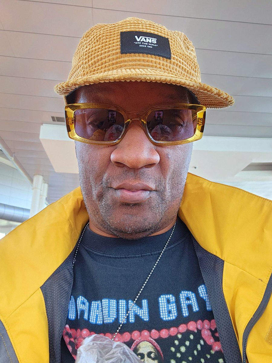 terranyjohnson's tweet image. Audi 5000 G. #teedoublesworldtour In these global streets living,feeling blessed, building catalogs and stuff. #anotherflight