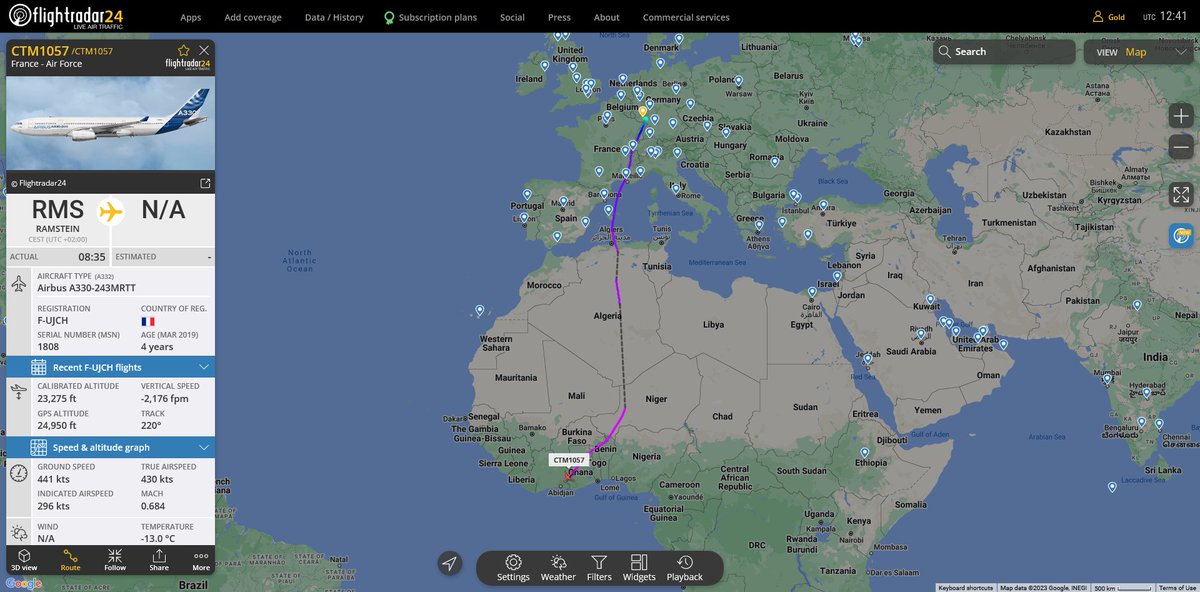 fabsenbln's tweet image. #IvoryCoast🇨🇮 - A French🇫🇷 Air Force Airbus A330-243MRTT (reg. F-UJCH | #3B75A8) is currently heading to Abidjan. Unusual departure airport: US🇺🇸 Air Base Ramstein in Germany🇩🇪. And they avoided the airspace of #BurkinaFaso🇧🇫, through which the French AF has flown recently.
