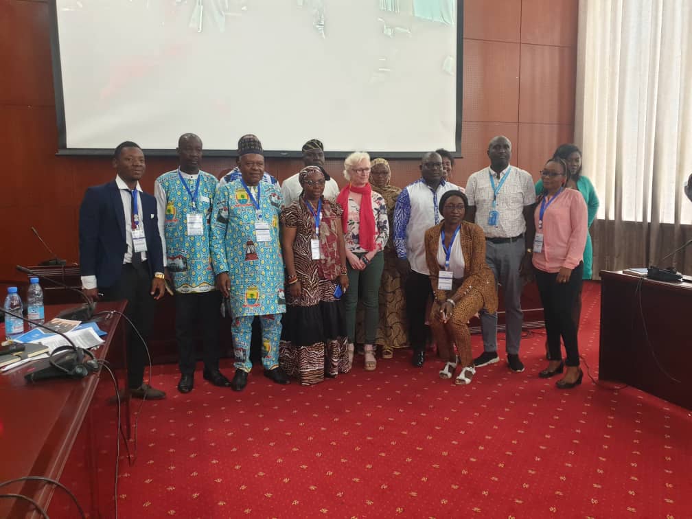 Session de discussion conjointe dans la salle A  entre le MINAS et le HCR sous les thèmes respectifs de : *protection sociale et promotion du développement local ( MINAS)* et  *inclusion des personnes déplacées de force dans les programmes communaux.*( HCR).