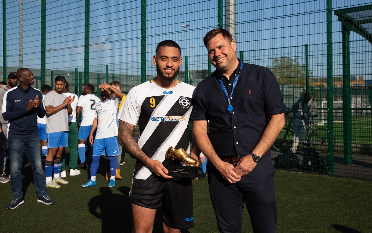 AndythePhotographer tweet media