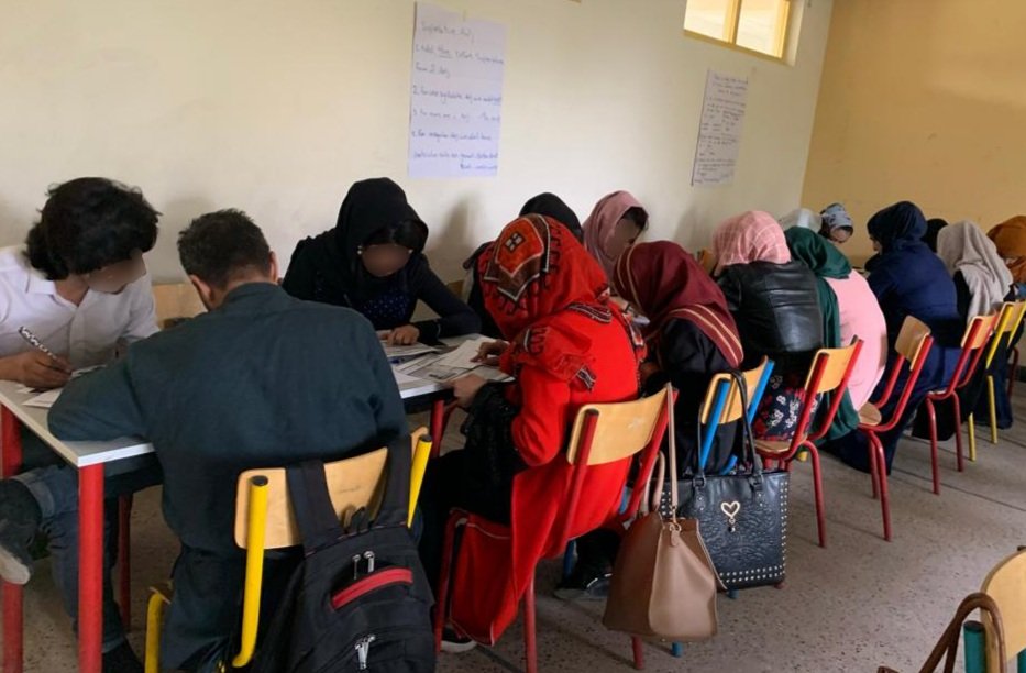 AtRiskTeachers's tweet photo. #BritishCouncil education programmes enabled #WomenAndGirls across Afghanistan. Sadly, when the Taliban took power we left the teachers behind. Now they live in hiding in 🇦🇫, or cooped up in hotels in 🇵🇰. Let's get them to safety. #AtRiskTeachers #EDI @JamesCleverly @RishiSunak https://t.co/Q6Rdo1WBDK