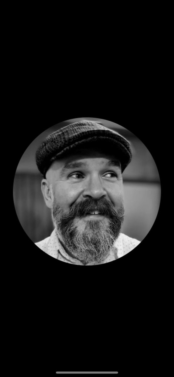 alltaf eru það miðaldra sixpensara kallarnir með mest boring take í heimi 
🥱🥱🥱