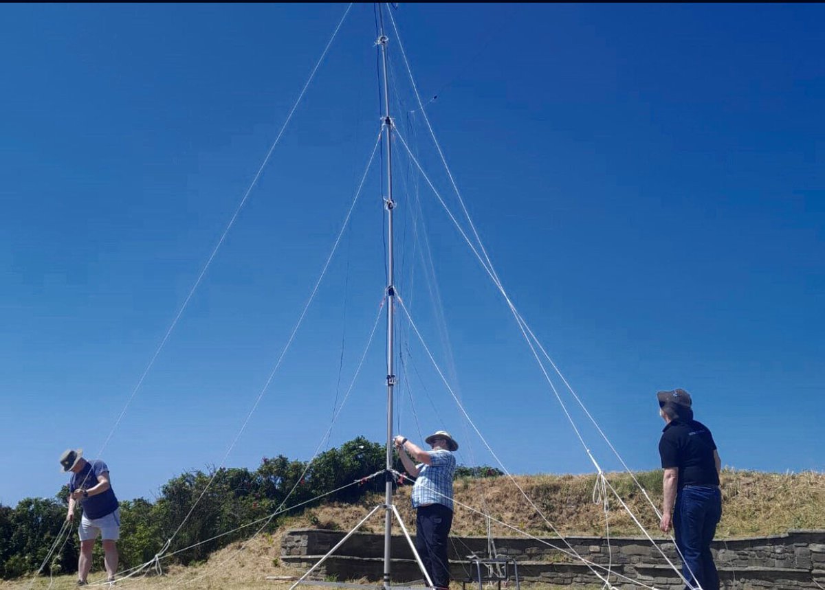 seargnews's tweet photo. Active On #HF
Also Monitoring #SIRN
The Activation From #Tankardstown Can Be Used In The Following Categories #EIFF EIFF-0263 EI POTA EI-0162 EI-O163 & EI COTA EI0566
#SWLs frequency 14.200 MHz
#Hamr #Amateurradio #POTA #COTA #Meath https://t.co/xTMDAhmOh9