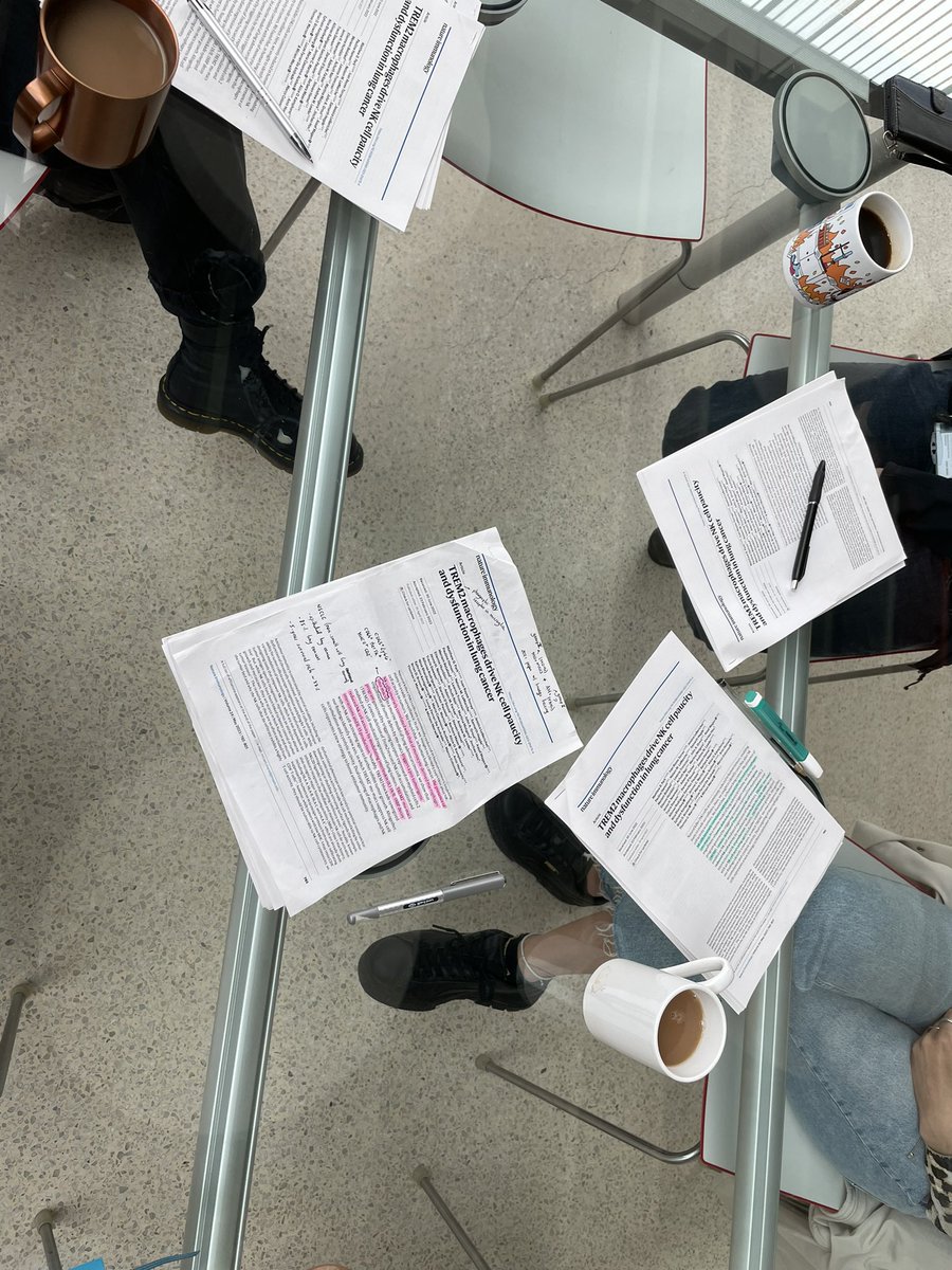 Arnon Lab (@arnongroup) on Twitter photo Starting off the first Journal Club meeting in the <a href="/ArnonGroup/">Arnon Lab</a> with <a href="/lopes_bonifacio/">João Bonifacio Lopes</a> presenting a recent publication by <a href="/MatthewD_Park/">Matthew D. Park, Ph.D.</a> from <a href="/MiriamMerad/">Miriam Merad, MD, PhD</a> Group! Brilliant science published in <a href="/NatImmunol/">Nature Immunology</a> 📝 Starting off the first Journal Club meeting in the <a href="/ArnonGroup/">Arnon Lab</a> with <a href="/lopes_bonifacio/">João Bonifacio Lopes</a> presenting a recent publication by <a href="/MatthewD_Park/">Matthew D. Park, Ph.D.</a> from <a href="/MiriamMerad/">Miriam Merad, MD, PhD</a> Group! Brilliant science published in <a href="/NatImmunol/">Nature Immunology</a> 📝