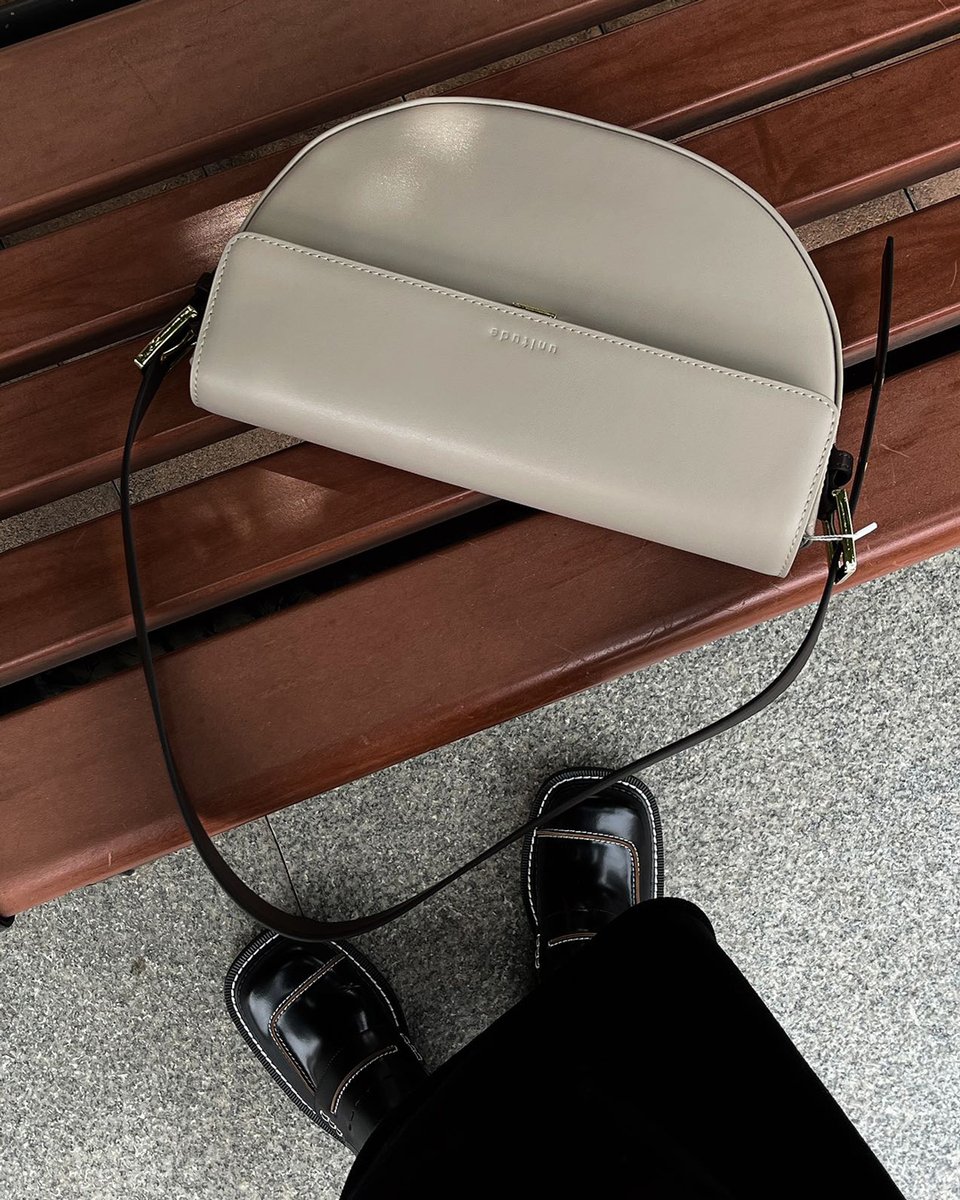 unitudeofficial's tweet photo. breath of fresh air and taking a walk https://t.co/ZMzF5KxY2q