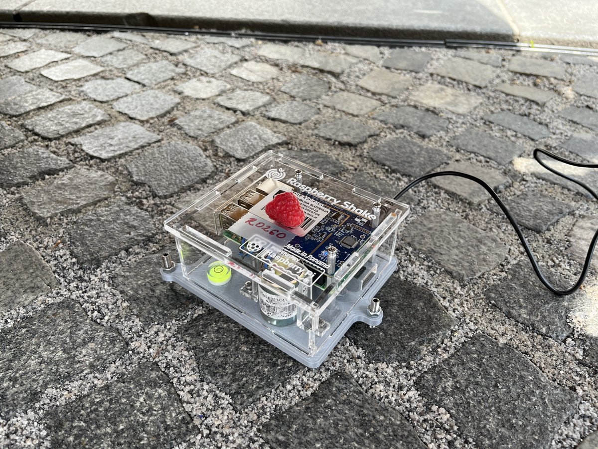 ARSO_potresi's tweet photo. #Znanstival is a festival of science for small and big children. Today @ARSO_potresi team presented a network of #RaspberryShake seismographs installed in 10 schools in Slovenia.
Visitors of our booth got some nice sweet raspberries, to remember it better 😀
@raspishake https://t.co/3vFxhbMo55