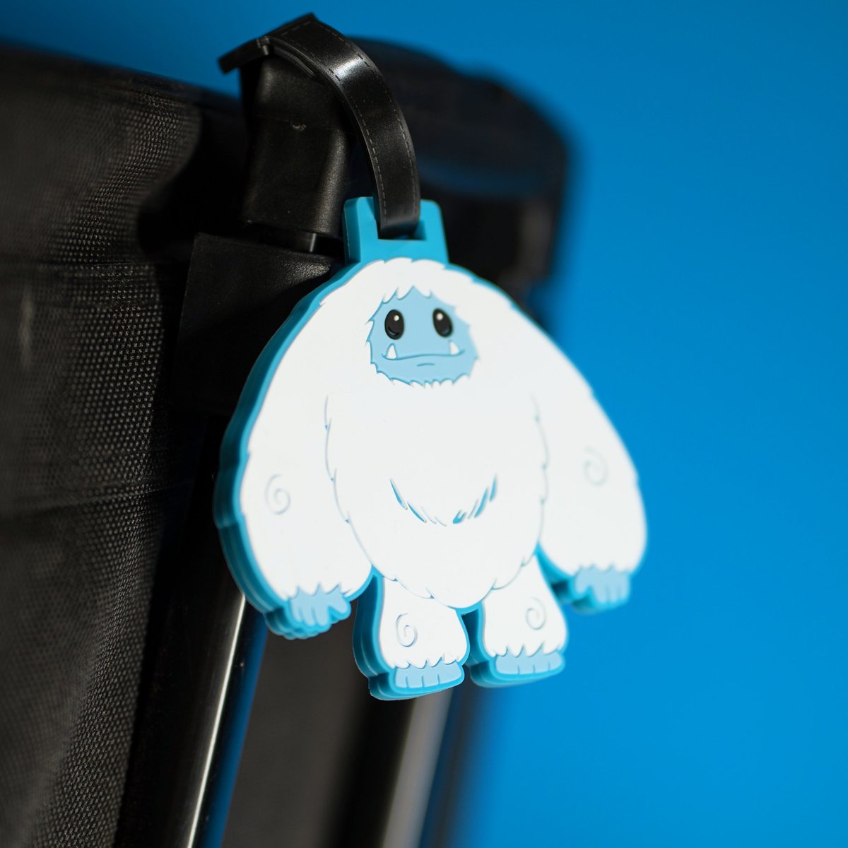 AbominableToys's tweet photo. A brand new absolutely adorable Chomp luggage tag is available now on https://t.co/1n1xqJXgbU!
#chomp #chompfigure
#luggage #luggagetag #chomptheyeti
#abominabletoys https://t.co/BcBQRSRBW9