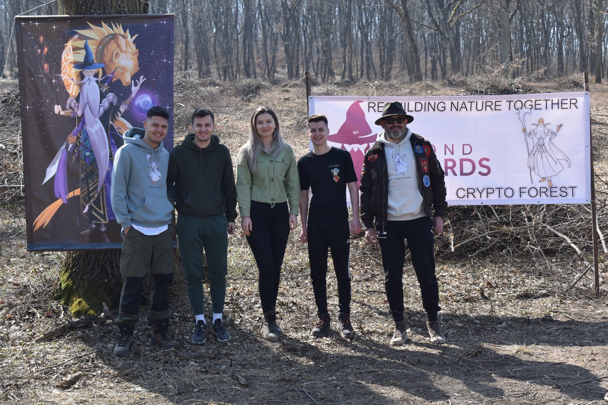 Larisa Kralik ⭕️ Artoons-Design tweet media