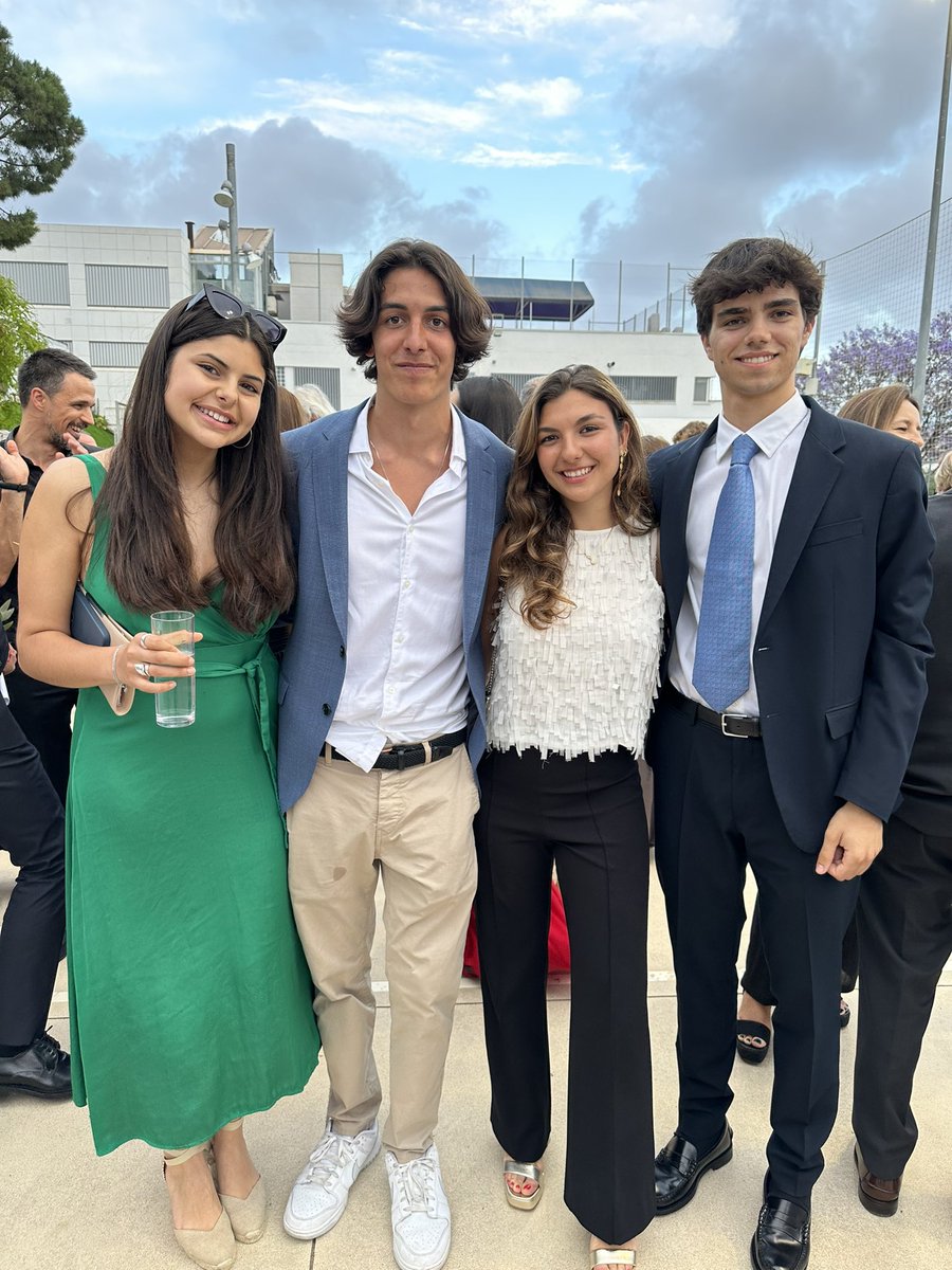 asb_alumni's tweet photo. Congratulations to the Class of 2023, who graduated in a beautiful ceremony on campus last night and are now officially @ASBschool alumni! ππ
Wonderful to see so many former ASB students, parents, teachers and friends join us for the celebration!
#ASBgrad23 #WErASB #ASB60th https://t.co/wFwfC5KxSZ
