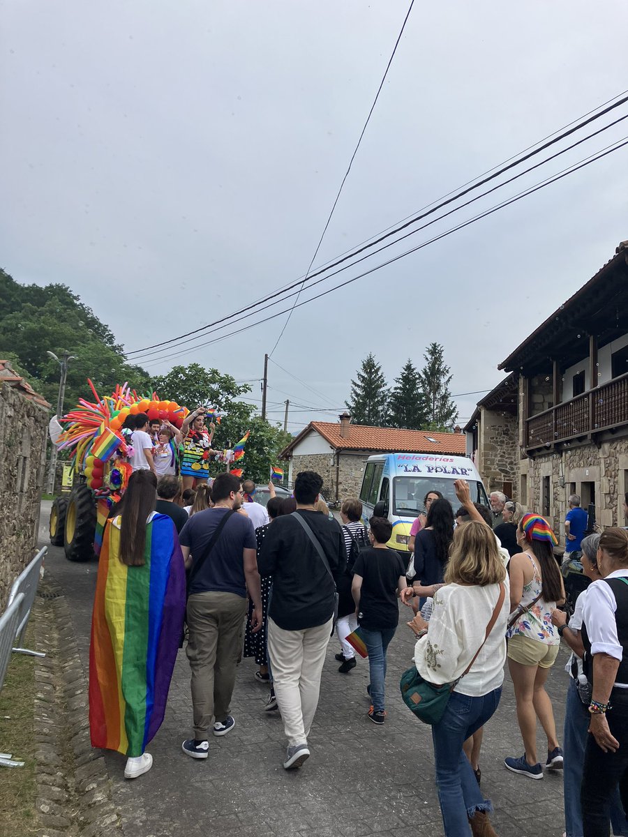 martin__gvega's tweet photo. orgullo rural en Barcenillas, Cantabria 🏳️‍🌈🏳️‍⚧️ https://t.co/TZlaFD6hNe