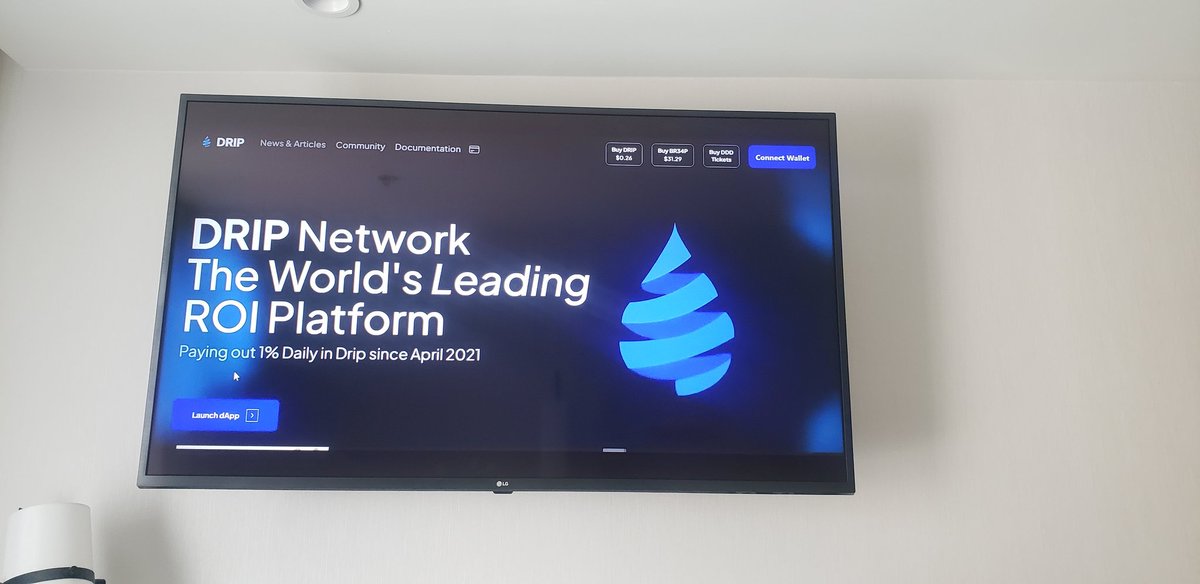 crisdore2's tweet photo. Doing my part to get the word out about #DRIP. Leaving this up on the TV in hotel room for housekeeping to see. Might change a life, who knows?
@DRIPcommunity https://t.co/IwIFn30YF3