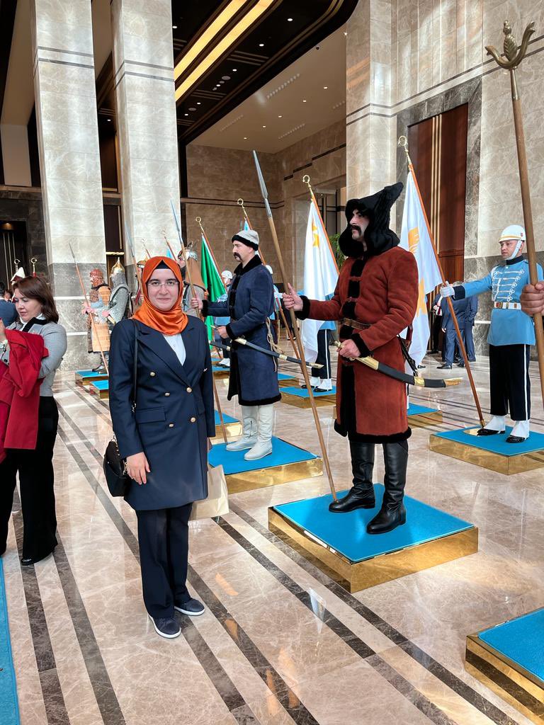 esradogancandan's tweet photo. Sn Cumhurbaşkanımızın Göreve Başlama Töreni’ne katıldık. Tarihi ana şahitlik ettik.

#TürkiyeYüzyılıBaşladı https://t.co/FylwewGBus