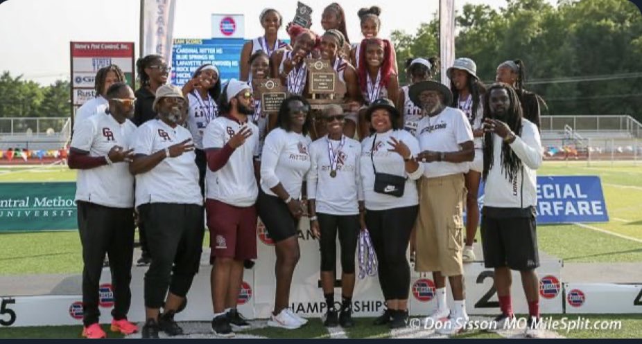 We had to let it marinate a bit  Introducing your “23” 
#BACKTOBACKTOBACK STATE CHAMPS 🏆  #TheLionQUEENS #ladyLions #WeareCR
#STATECHAMPS #NoPainNoPodium🔥