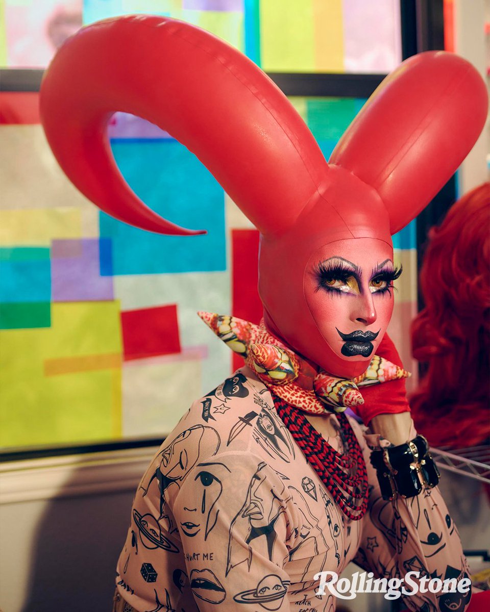RollingStone's tweet photo. Drag is in peril due to the unprecedented onslaught of hateful legislation in conservative states.

Meet the red-state queens fighting back: https://t.co/zFJdFpWl8F https://t.co/lldqJLI5pz