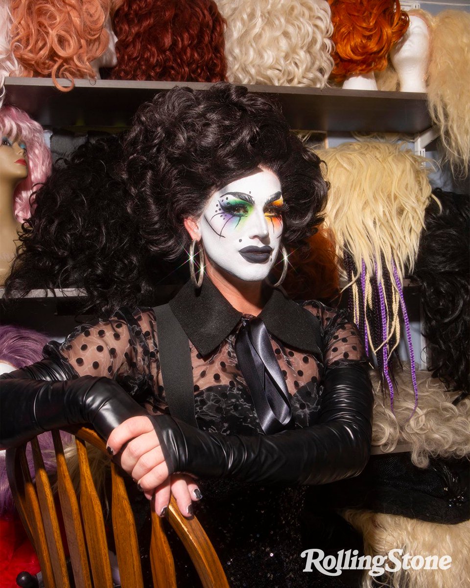 RollingStone's tweet photo. Drag is in peril due to the unprecedented onslaught of hateful legislation in conservative states.

Meet the red-state queens fighting back: https://t.co/zFJdFpWl8F https://t.co/lldqJLI5pz