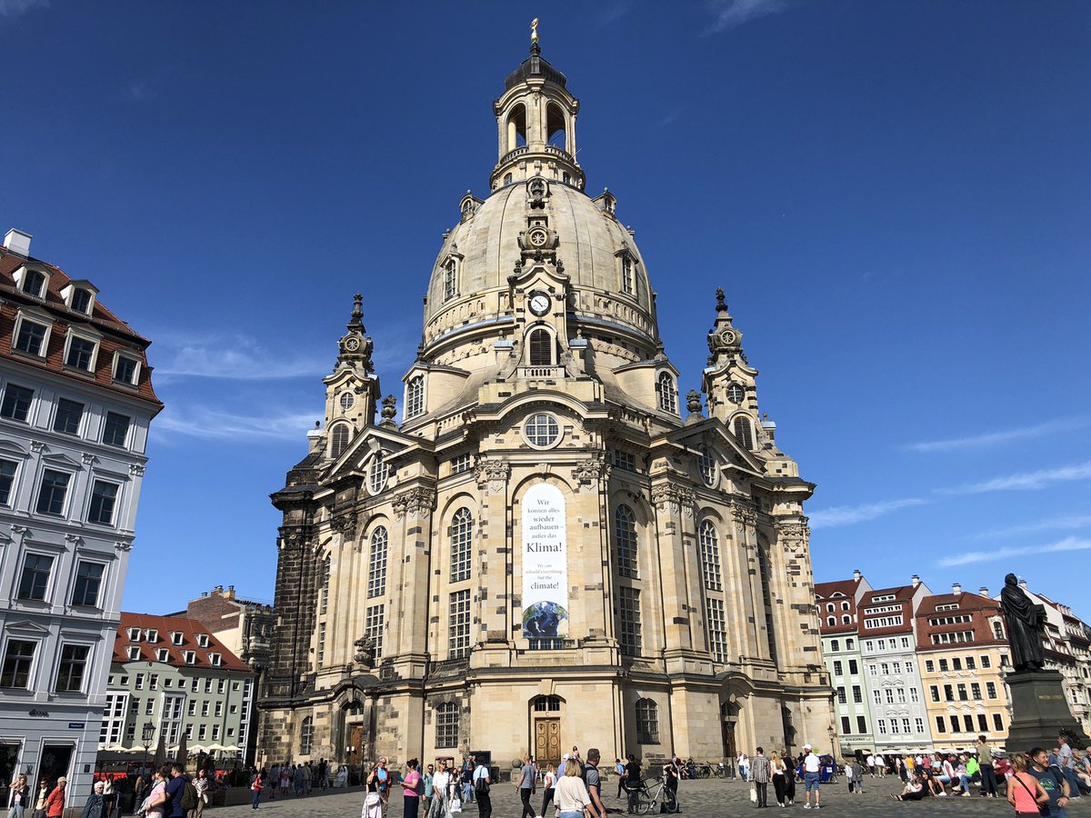 MarcNettelmann's tweet photo. #Dresden rein #Dresden rum #Dresden raus https://t.co/JMnaauXpFg