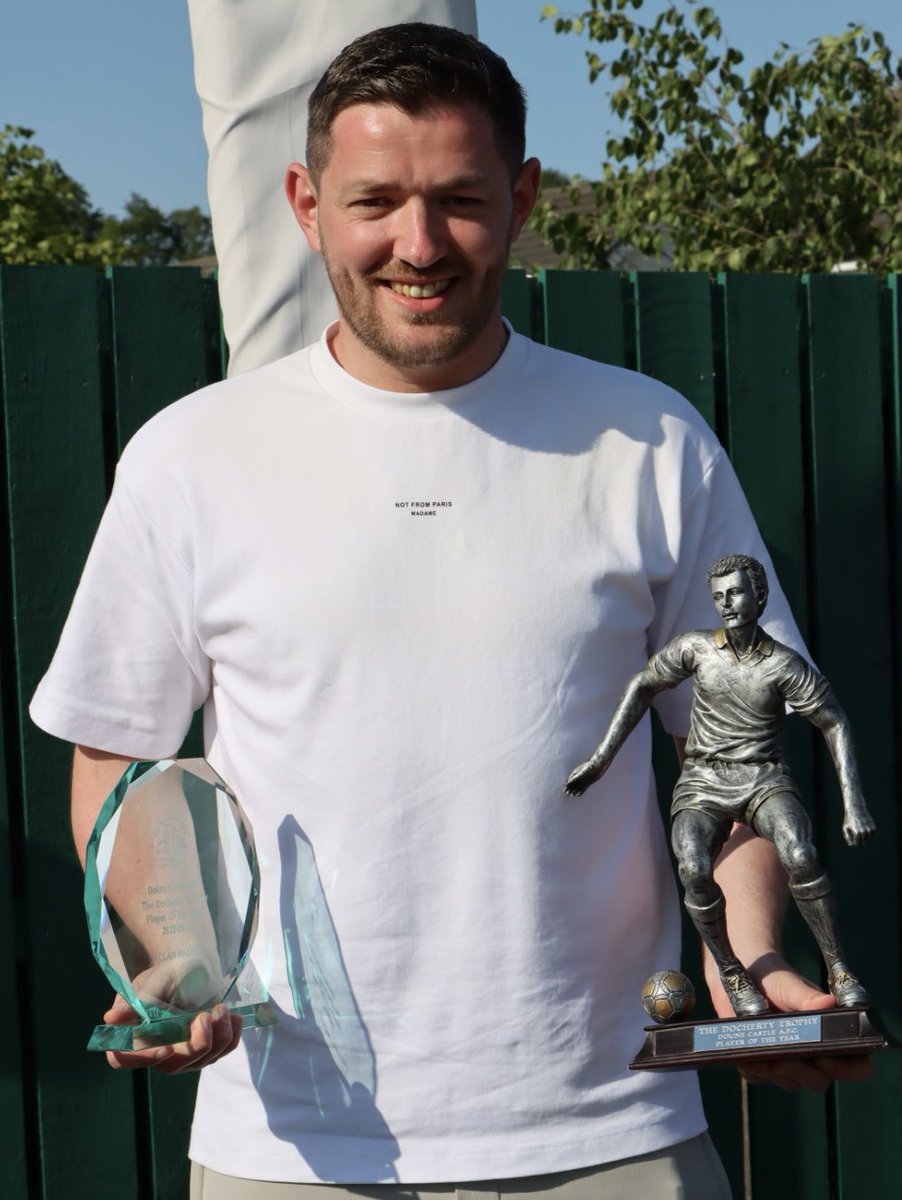 Dounecastle's tweet photo. Doune Castle AFC: Player of the Year (The Docherty Trophy) 2022-23: Allan Pacitti🧡🖤🏰
@ScotAmFA @Key_FM @DreweryEmma @Normansalmoni @sportstherapysc @RGGRoofing @scotfootfixs @CaledonianAFA @OnlySportLTD1 https://t.co/HzwZRAhVWe