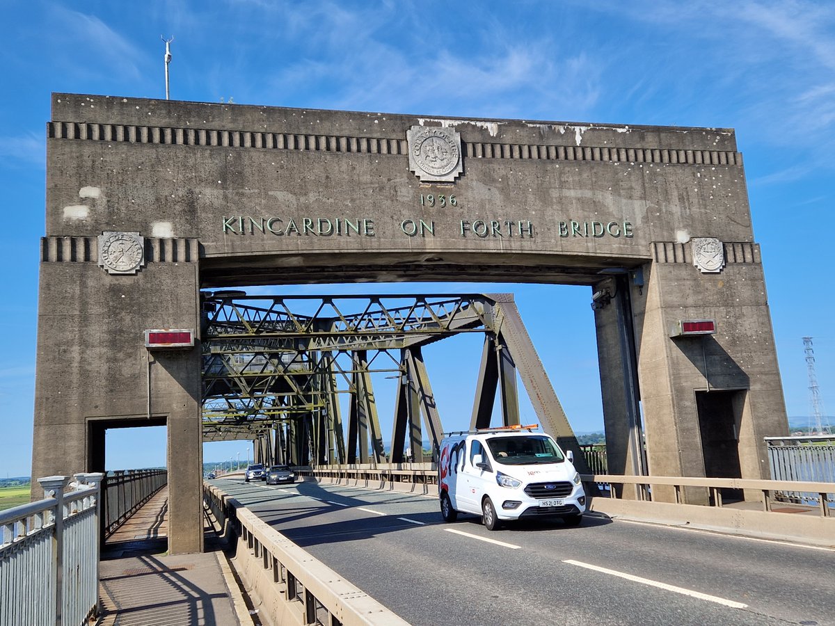 moiradunworth's tweet photo. Happy #WorldBicycleDay. Had a lovely ride in the sunshine today. Ticked off #Bridge18 of my #Birthday30 challenge for @MamieMartinFund 
#Kincardine #Clackmannan #FriedEggRoll #Bridges #Forth and all that. https://t.co/LYb09yP93S