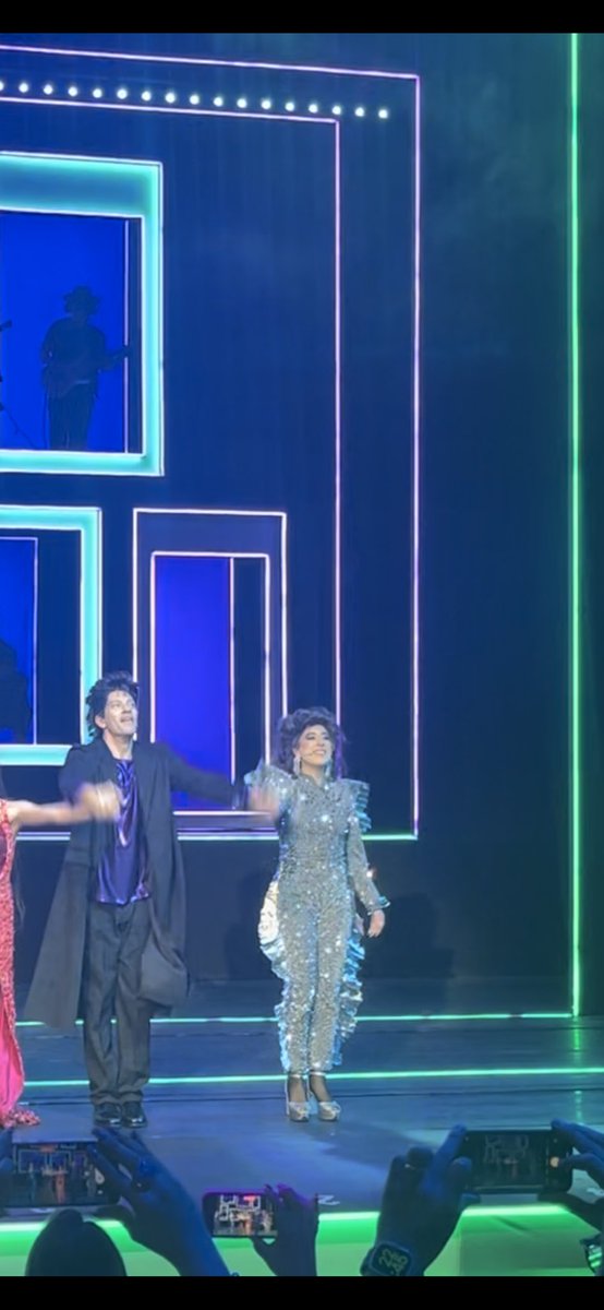 mvaesp's tweet photo. A la @mariaelisagama la sigo desde la voz México y me considero súper fan de su talento, su Patrix en HNMPL era una joya y escucharla de Yuri de verdad me hizo vibrar y me puso la piel chinita.
@Oficialmentiras #UnAñoEnMentiras #MentirasElMusical https://t.co/CXYPvwlsSp