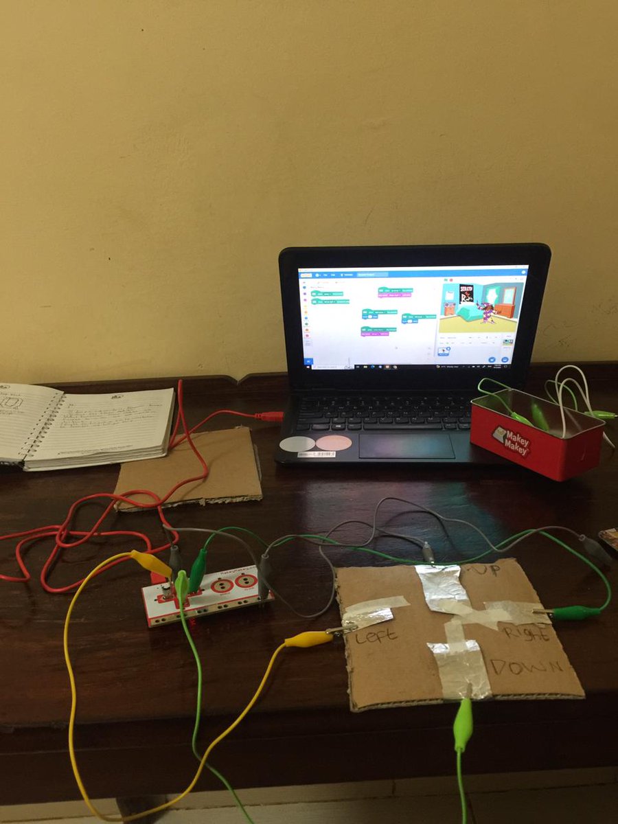 maxwellkam25's tweet image. This is how my weekend is going😎 having some fun with @makeymakey as I'm preparing for my teaching class tomorrow here in Wajir under of STEM impact Kenya that is offering free Coding in Northern Kenya that has a wide Technology gap. #freecoding.