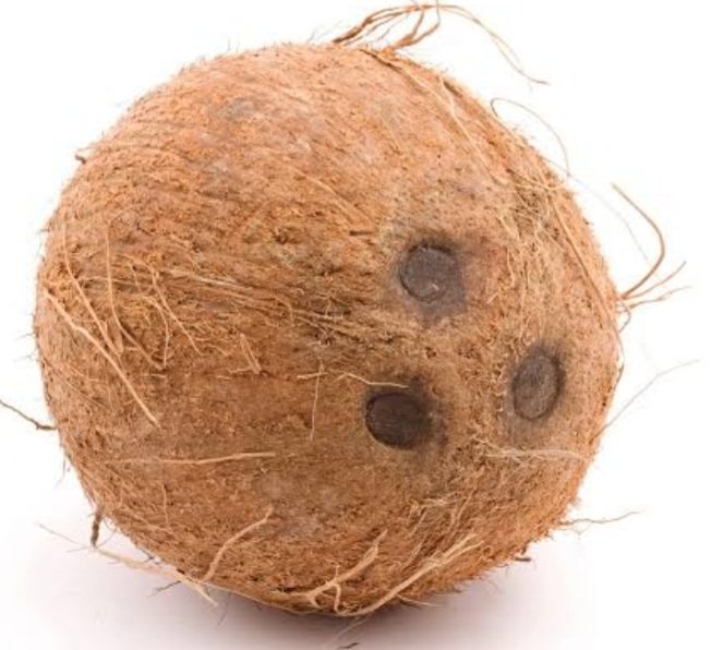 @kabontle62 Eyes of coconut...you puncture it there and drain the water...then enjoy it