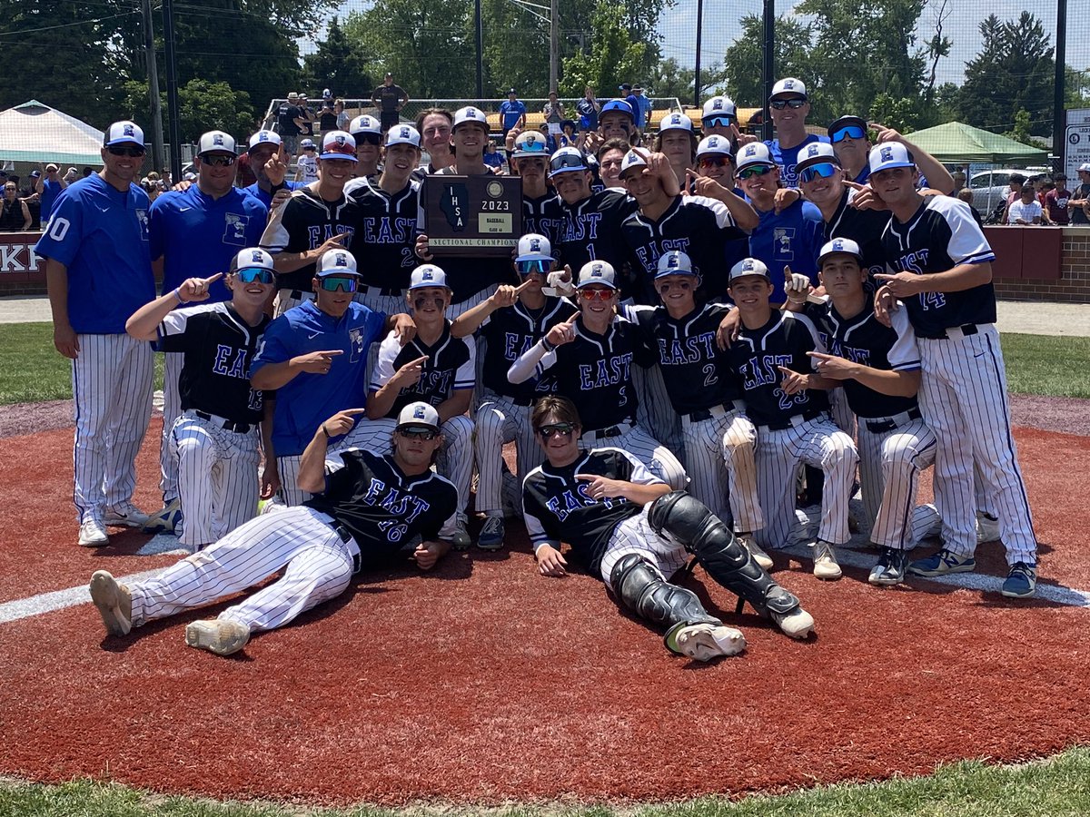 LWEastAthletics's tweet photo. Sectional Champions! Heading to SuperSectionals for the 2nd time in school history! 10-9 victory over Lockport. Monday 7:30 pm at Ozinga Field vs Brother Rice https://t.co/ZgwjpfKGLk